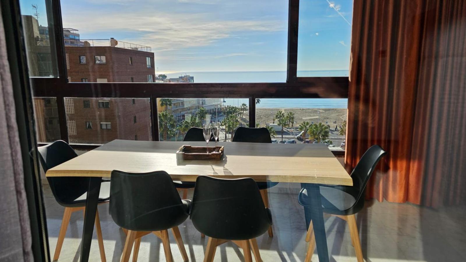 Frente Al Mar Cala De Finestrat. Apartment Cala de Finestrat