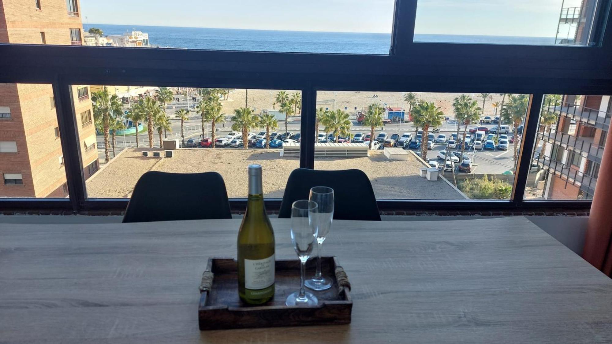 Apartamento Frente Al Mar Cala De Finestrat.